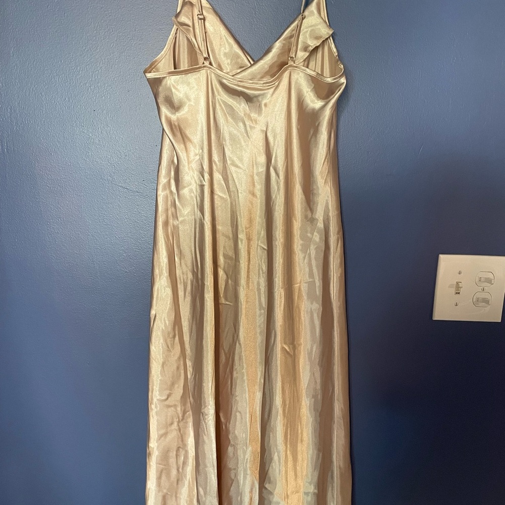 NWT Bebe Taupe Satin nightgown size L